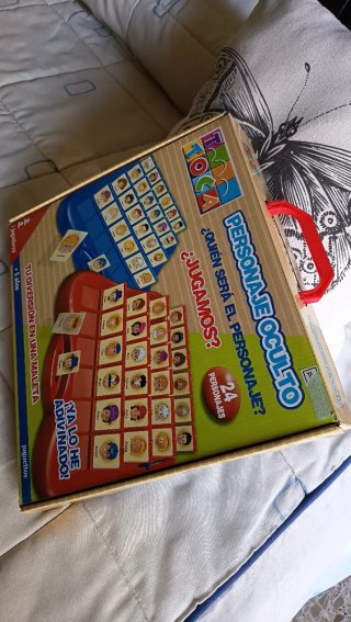 Juego de Mesa Personaje Oculto Toca Toca