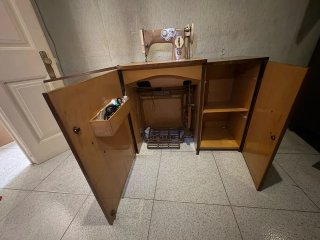 Máquina de coser Singer antigua