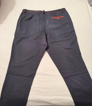 Pantalón uniforme T44
