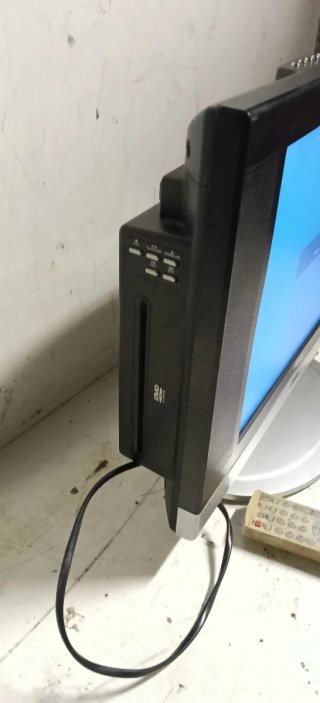 televisor 15 pulgadas con reproductor DVD Haier