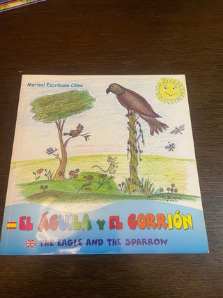 Libro El Aguila y El Gorrión. BILINGÜE