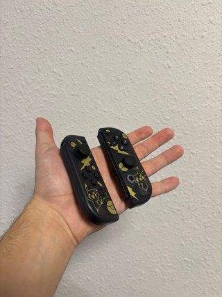 Nuevos JoyCons edición Pokemon Nintendo Switch