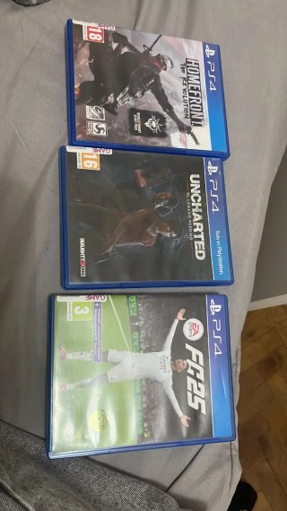 PS4 Slim Sony Negra