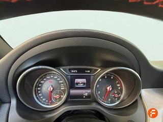 Mercedes-Benz GLA GLA 180