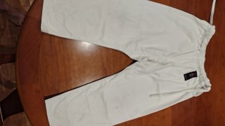 Kimono de Artes Marciales 140cm +2 cinturones