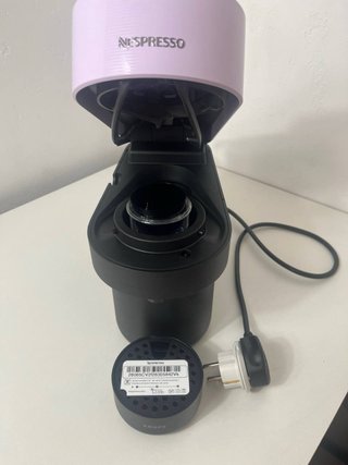 Cafetera Nespresso Vertuo Pop Lilac