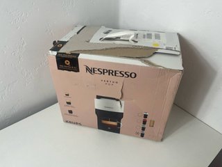 Cafetera Nespresso Vertuo Pop Lilac