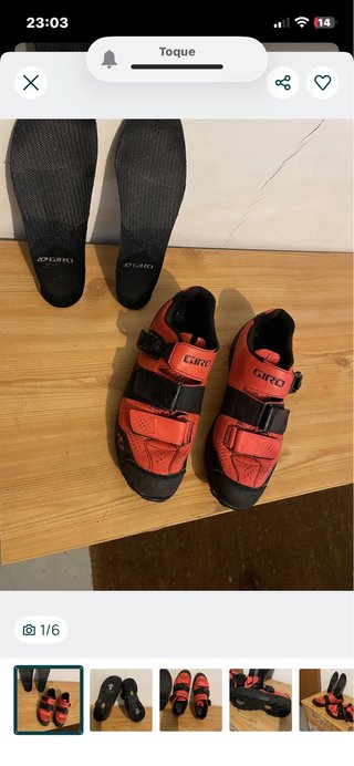 Par de Pedais Shimano com os cliques