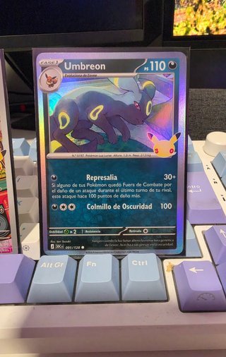Umbreon 30 Aniversario Carta Pokémon