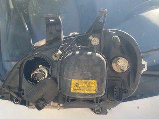 Faro Xenón Dcho Mercedes ML270 W163
