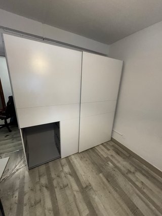 Trabajos de carpinteria y pintura