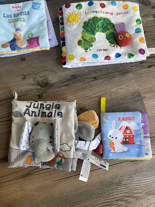 Lote libros tela bebes