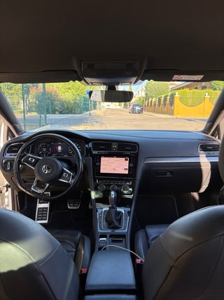 Volkswagen Golf R-Line TDI 2.0