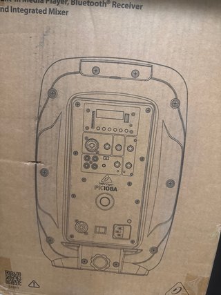 2 Altavoces Behringer PK108A - Nuevos