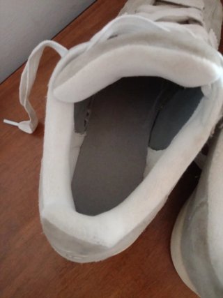 Adidas Campus Grises y Blancas Talla 43.5