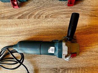 Bosch GWS 9-115 Professional + maletín