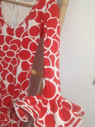 Traje de flamenca rojo y blanco