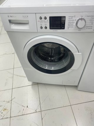 Nevera marca Daewoo Blanca con garantía