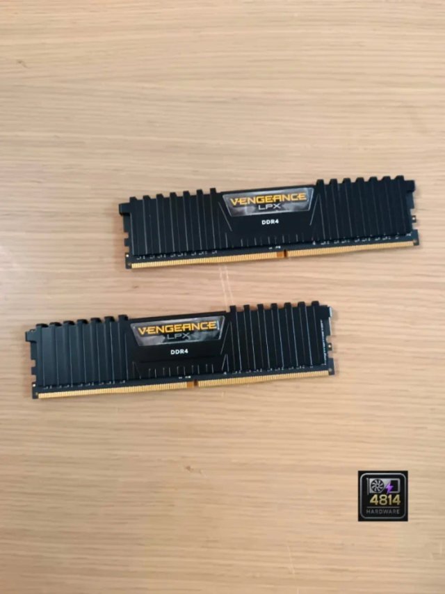 RAM DDR4 16GB CORSAIR VENGEANCE LPX
