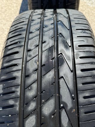 Juego 4 Llantas Porsche Cayenne 17" + Neumáticos