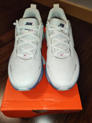 Zapatillas Nike Vomero 18 Talla 39