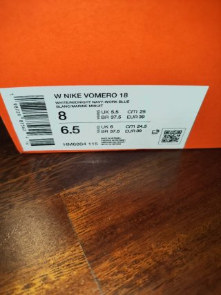 Zapatillas Nike Vomero 18 Talla 39