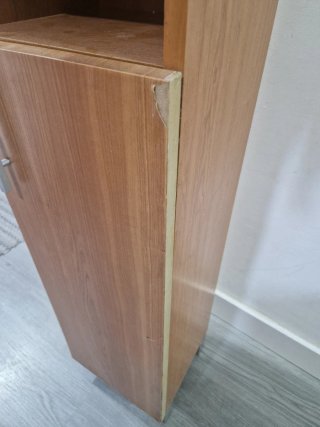 Mueble de baño alto madera y metal