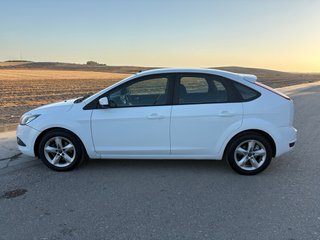 Ford Focus 2010