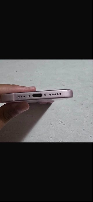 iPhone 15 Rosa