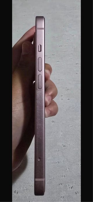 iPhone 15 Rosa