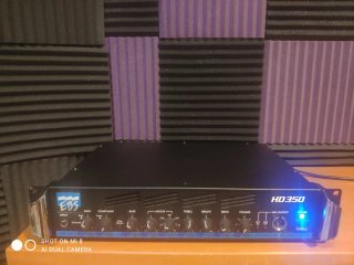 Cabezal de Bajo EBS HD350 con Flightcase