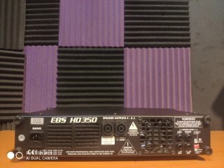 Cabezal de Bajo EBS HD350 con Flightcase