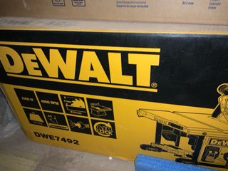 Sierra de mesa DeWalt DWE7492-QS-Nueva