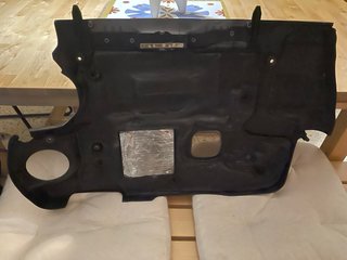 Tapa Motor BMW 320