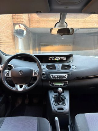 Renault Scenic 2013