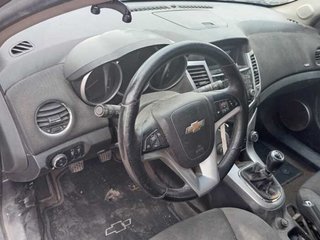 Puerta trasera izquierda chevrolet cruze ls 467341