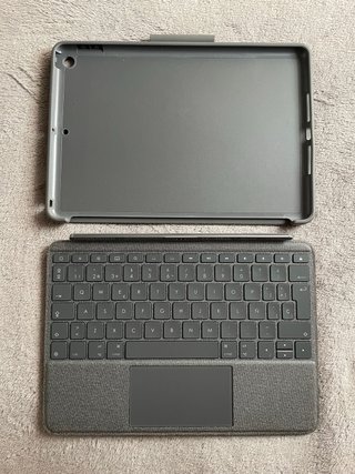 Teclado Logitech Combo Touch para iPad