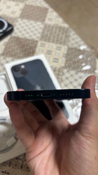 iPhone 13 128GB