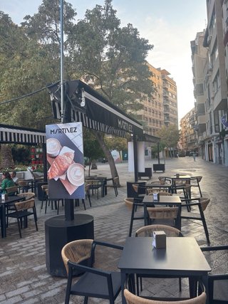 2 Bases de Toldo con Ruedas y Lonas