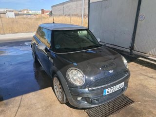 MINI Cooper 2011