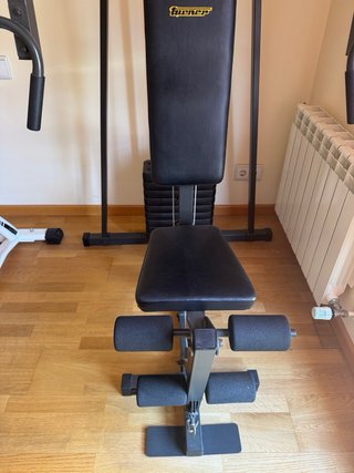 Plataforma Vibratoria. Máquina pesas y Bike