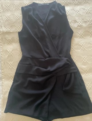 Mono Zara Talla S/M Negro