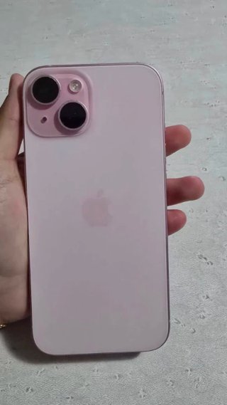 iPhone 15