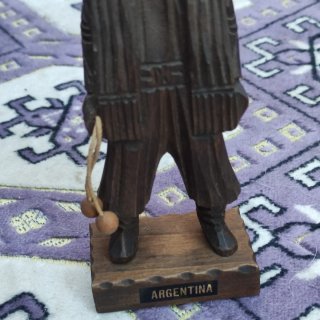 Figura Gaucho Argentino Tallado a Mano años 80