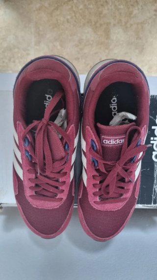 Zapatillas Adidas 8K
