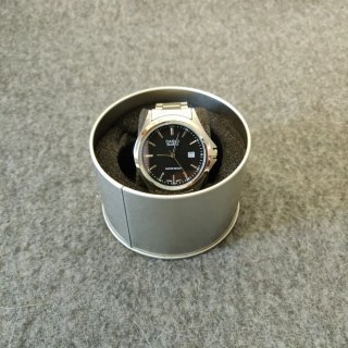 Reloj Casio MTP Plateado y dila Negro