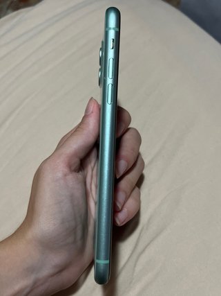 iPhone 11 Apple