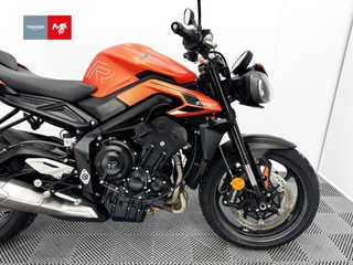 TRIUMPH STREET TRIPLE 765 R A2 2024 17642 kms.