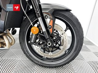 TRIUMPH STREET TRIPLE 765 R A2 2024 17642 kms.