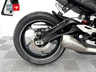 TRIUMPH STREET TRIPLE 765 R A2 2024 17642 kms.